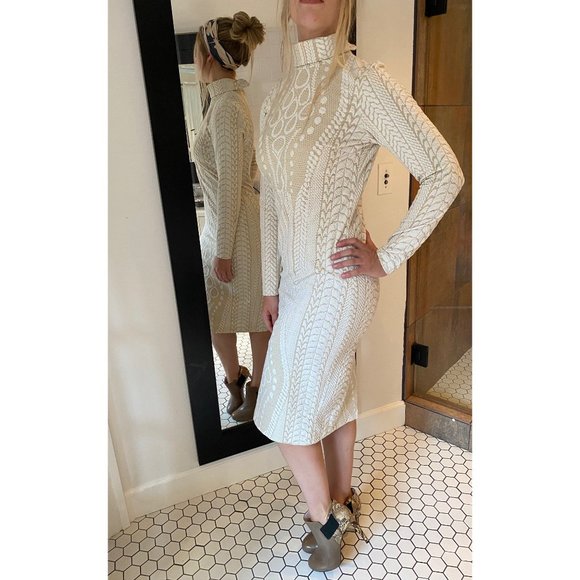 Womens designer dresd - Picture 3 of 3